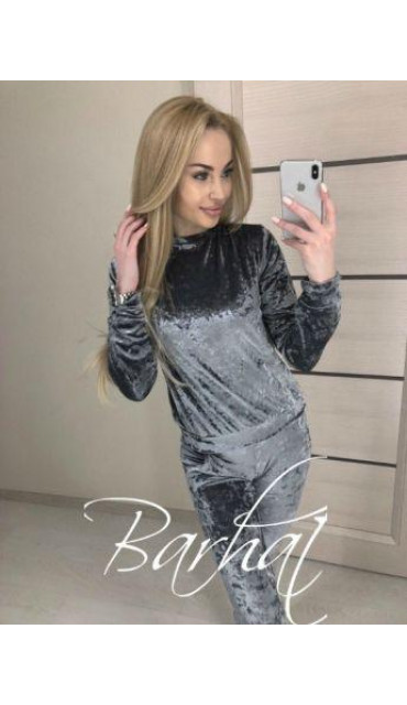 Жіночий костюм із мармурового велюру з кишенями, рожевий